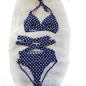 NWOT Polka dot bikini with wrap bottoms & halter style top woman's size 3XL